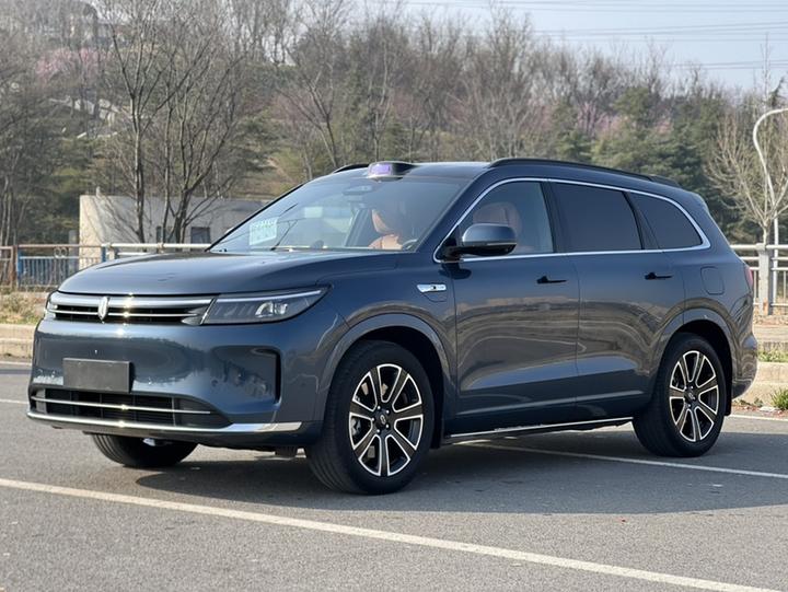 HIMA AITO M7 2024 1.5T ADAS AWD Ultra 6-Seater