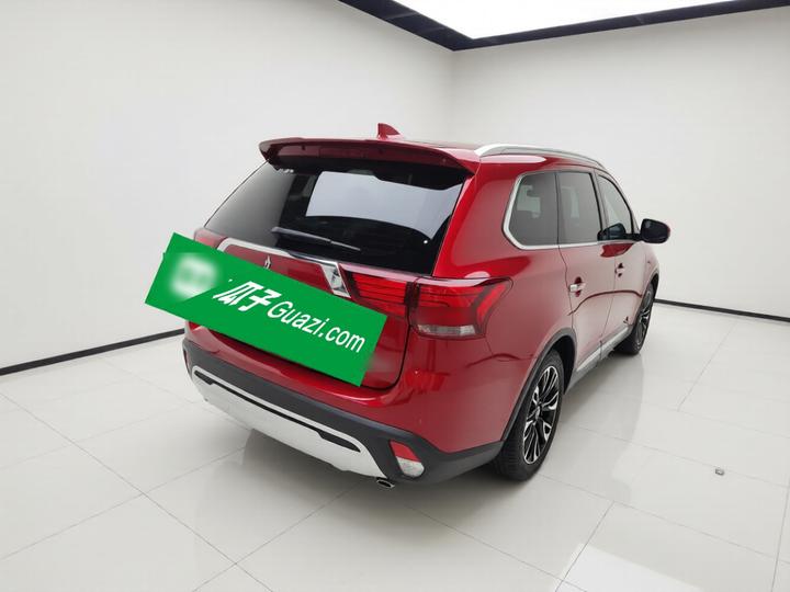 Outlander 2020 2.0L RWD Enjoy 5-Seater photo 6