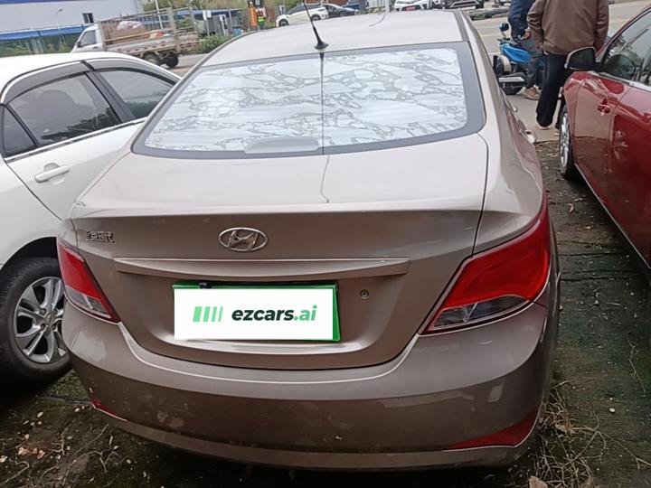 Verna 2014 1.4L MT Smart GLS photo 5