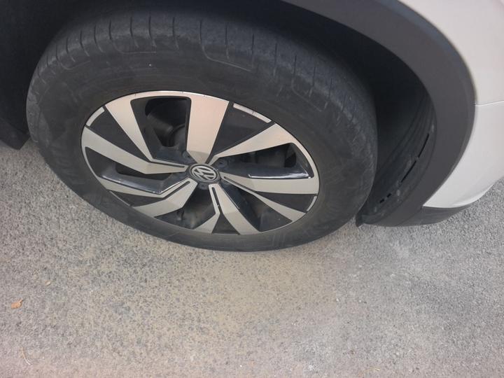Tayron 2020 280TSI RWD Luxury Connected photo 8