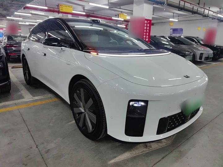 Li Auto i6 2025 AWD Standard photo 3