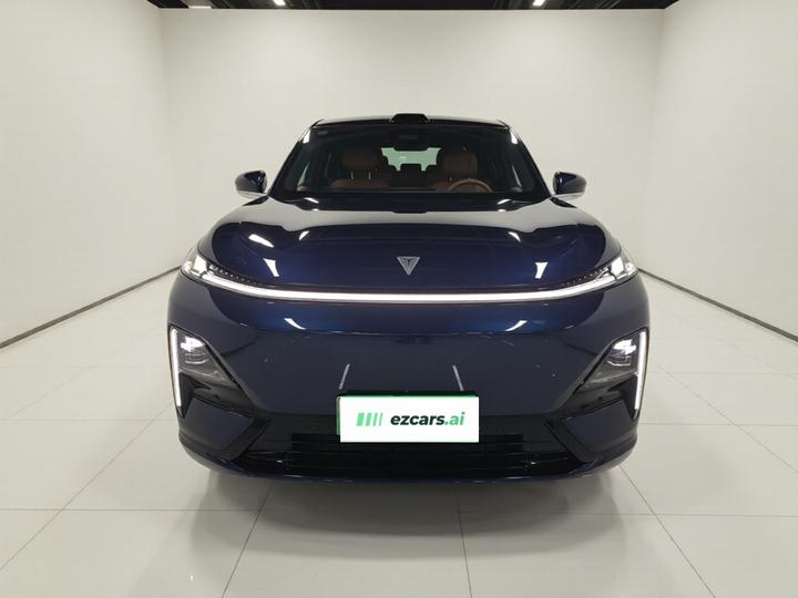 Deepal S09 2025 AWD Ultra+ photo 2
