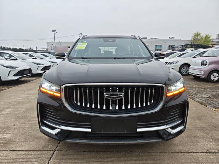 Xingyue L 2024 2.0TD DCT EVO RWD photo 2
