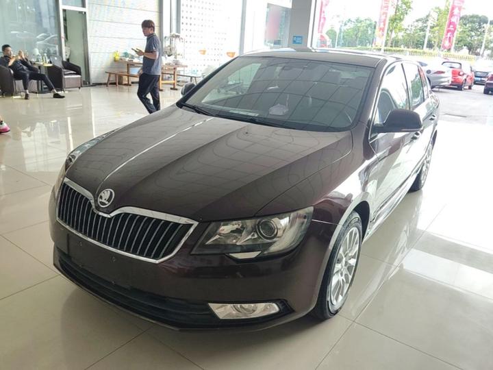 Superb 2013 1.8TSI AT
