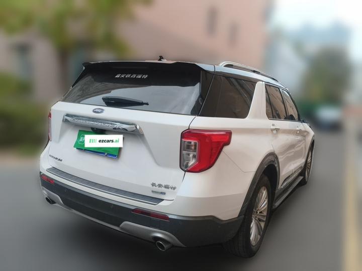 Explorer 2020 EcoBoost 285 AWD Titanium 6-Seater photo 6
