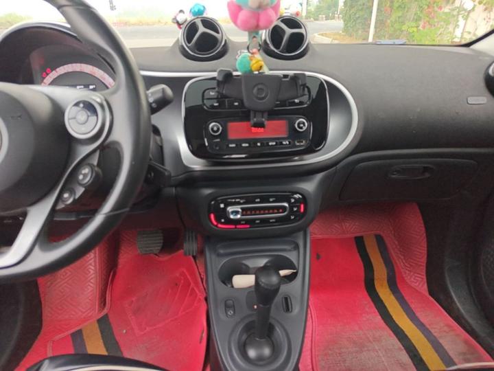 forfour 2018 1.0L 52 photo 8