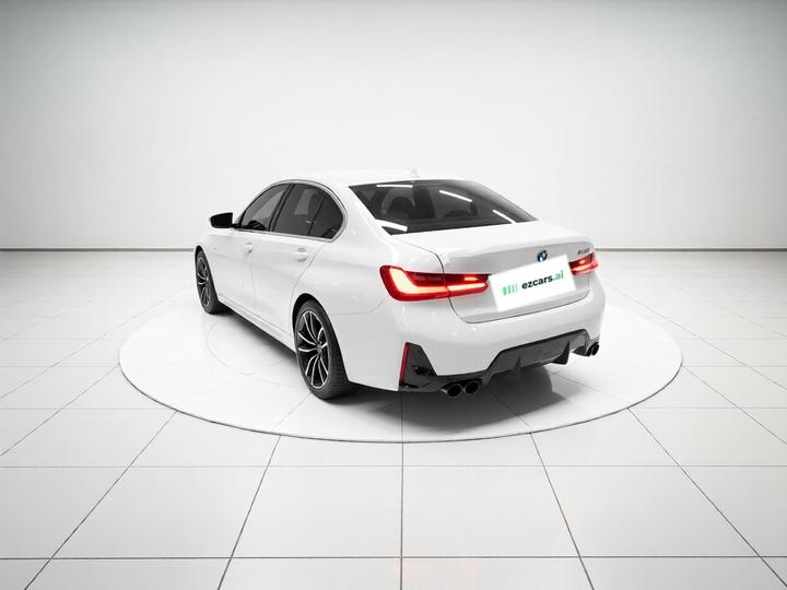 3 Series 2024 325Li M Sport Package photo 4