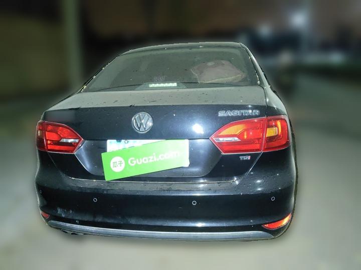 Sagitar 2014 Facelift 1.4TSI AT Luxury photo 5