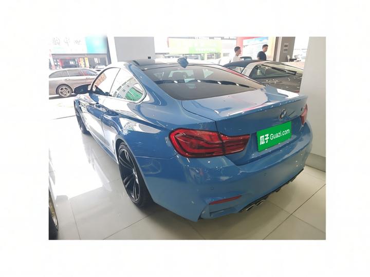 M4 2014 M4 2-Door Coupe photo 4