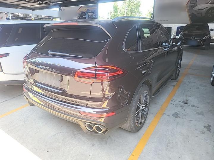 2016 Cayenne 3.0T photo 4