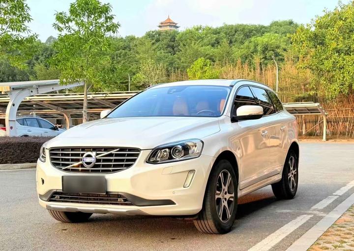 XC60 Imported 2014 T5