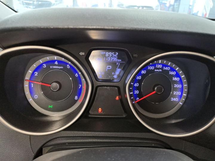 Elantra 2016 1.6L AT Smart photo 7