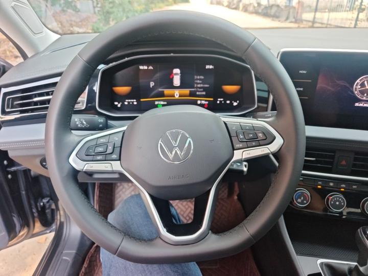 Sagitar 2023 300TSI DSG photo 6