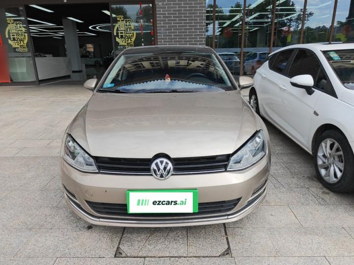Golf 2015 1.6L AT Comfort photo 2