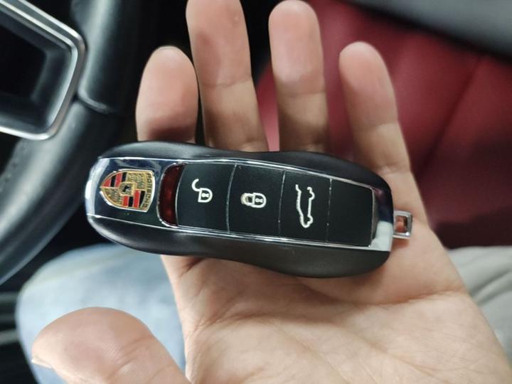 2016 Macan 2.0T photo 8