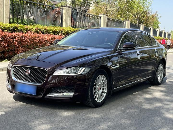 XFL 2017 XFL 2.0T 200PS Luxury