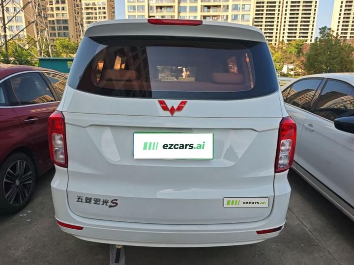 Wuling Hongguang 2018 1.5L S Standard L2B photo 5