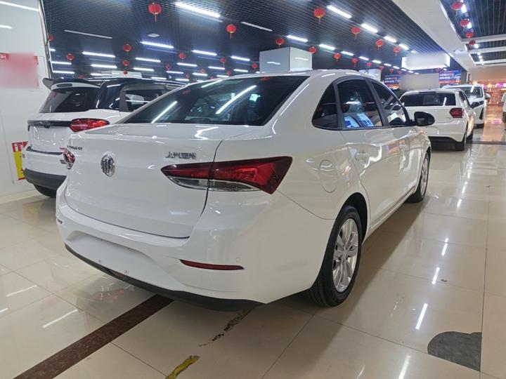Excelle 2021 Facelift Classic 1.5L AT Elite photo 4