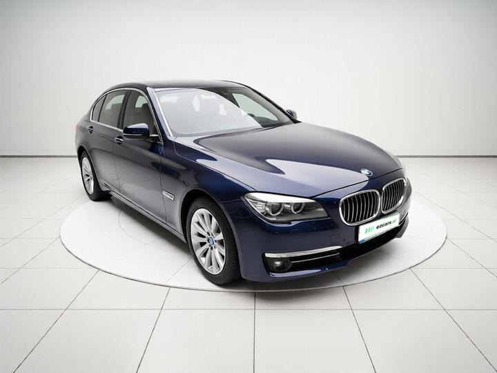 7 Series 2014 730Li photo 3