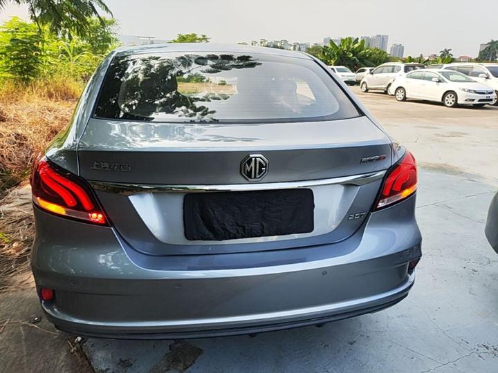 MG6 2017 20T AT Luxury Connected China V photo 3