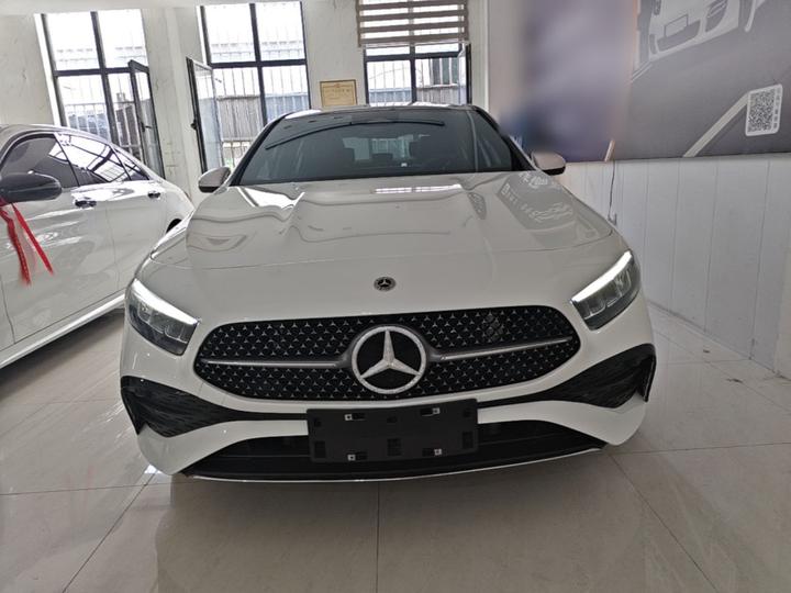 A-Class 2023 A 200 L Fashion photo 2