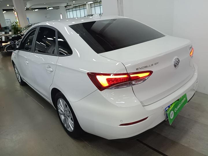 Excelle 2018 15T DCT Elite China V photo 4