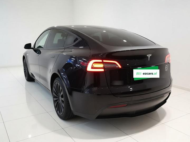 Model Y 2021 Standard Range RWD photo 4