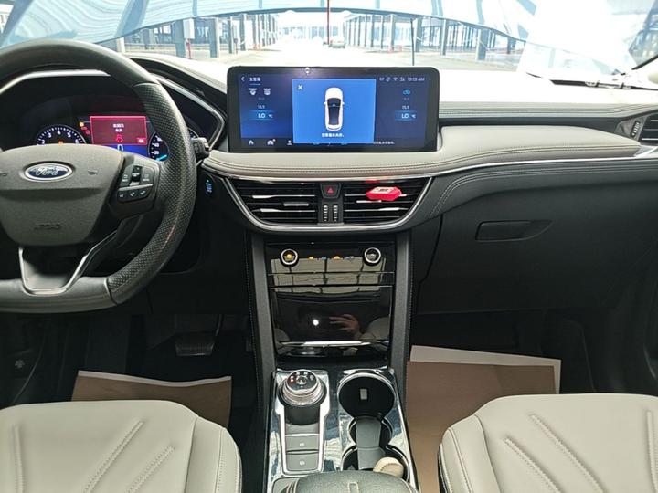 Escape 2020 EcoBoost 245 RWD photo 8