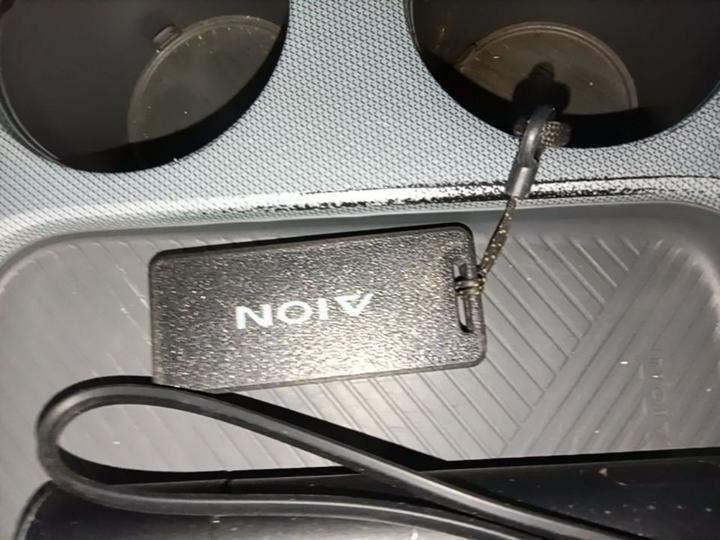 AION Y 2022 Plus 80 photo 8