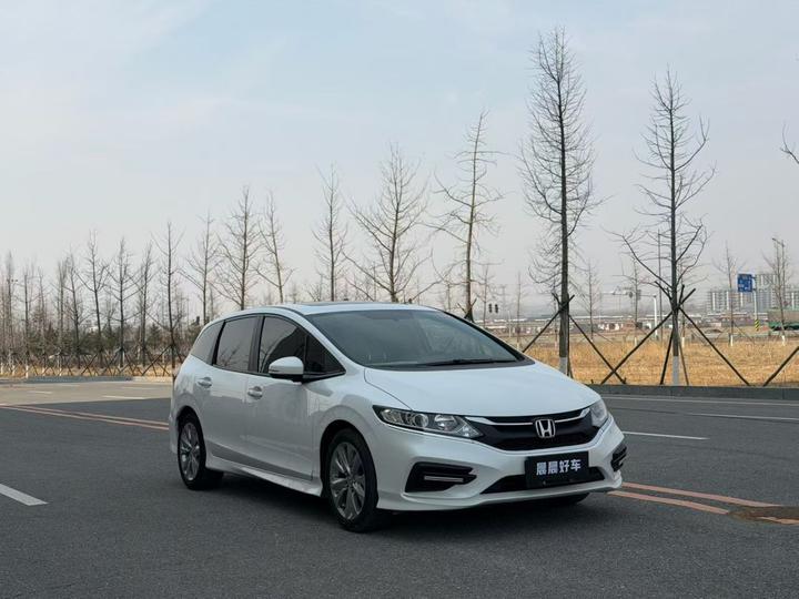 Jade 2017 1.8L AT Comfort 5-Seater photo 3