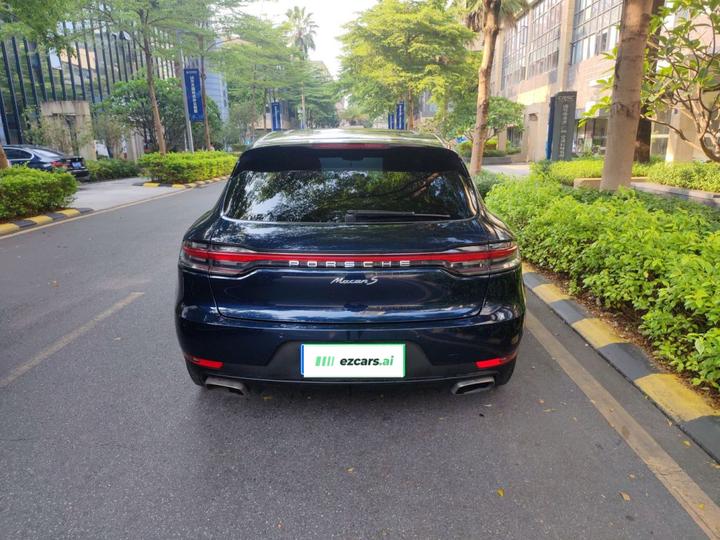 2020 Macan 2.0T photo 3