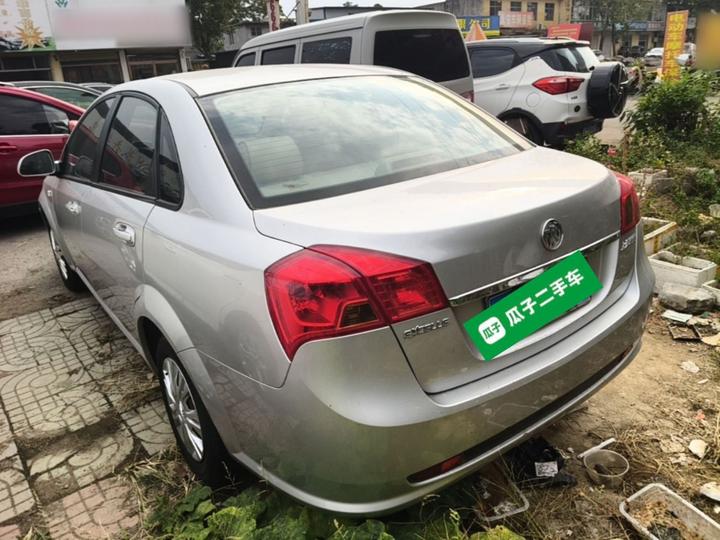 Excelle 2015 1.5L MT Classic photo 4
