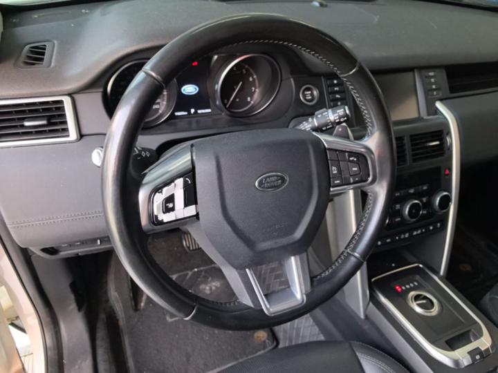 Discovery Sport 2018 240PS SE photo 6
