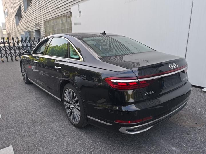 A8 2024 A8L 50 TFSI quattro photo 4