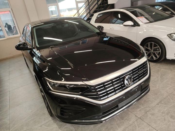 Passat 2023 Facelift 330TSI Elite photo 3