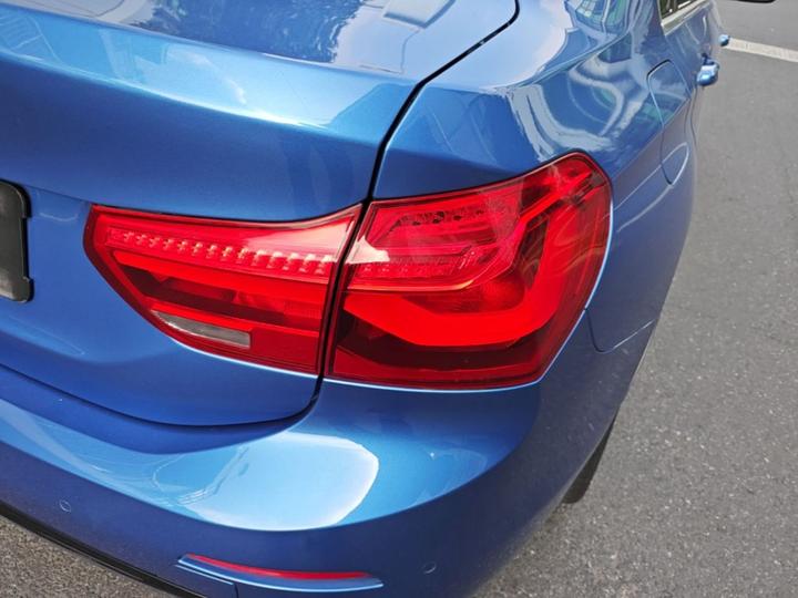 1 Series 2018 118i Sport photo 7