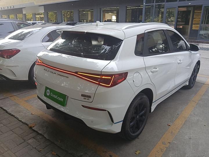 e2 2019 Standard Range Comfort photo 6