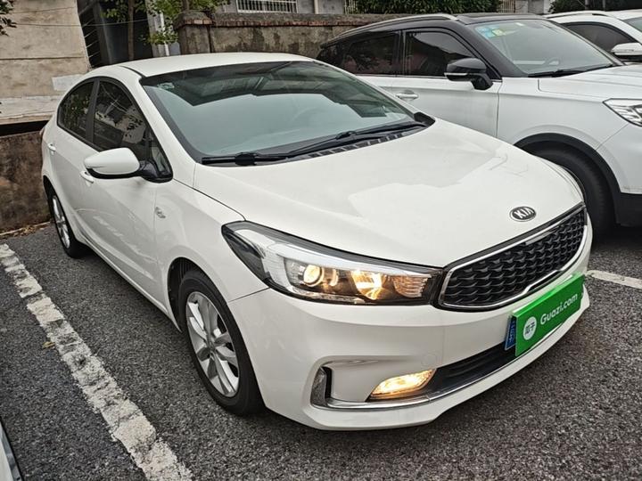 K3 2016 1.6L AT GL photo 3