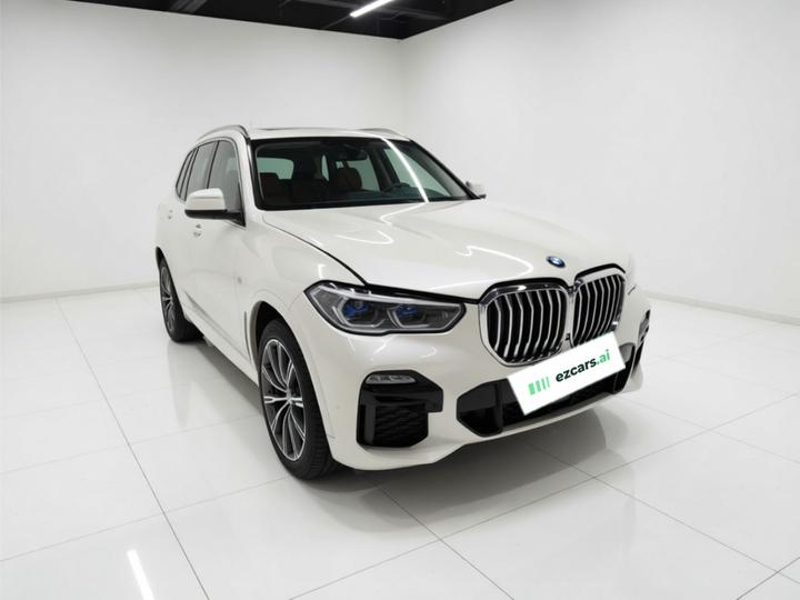 X5 Imported 2020 xDrive40i M Sport Package photo 3