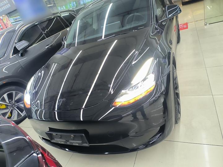 Model Y 2022 Facelift RWD photo 2