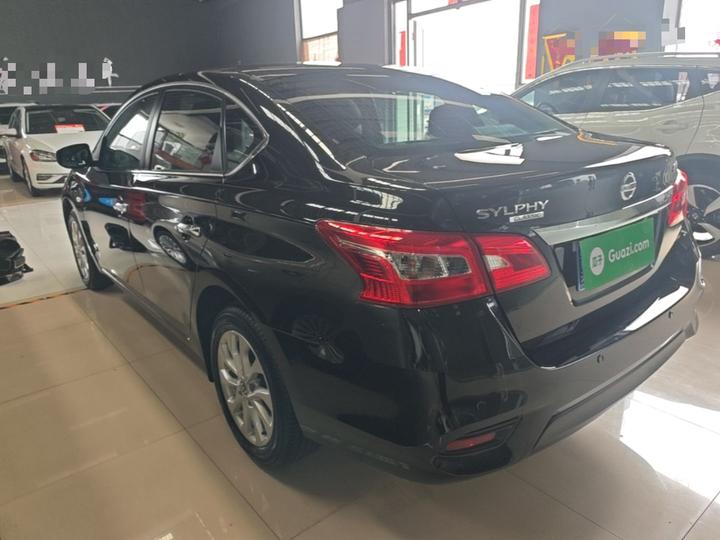 Sylphy 2024 Classic 1.6XE CVT Comfort photo 4