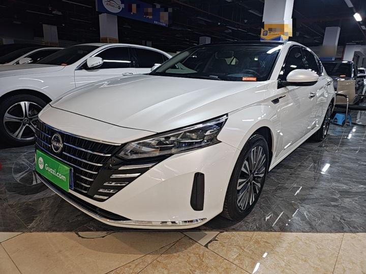 Teana 2022 2.0L XL-TLS Enjoy
