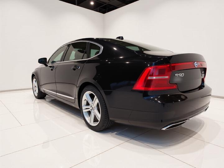 S90 2019 T5 photo 4