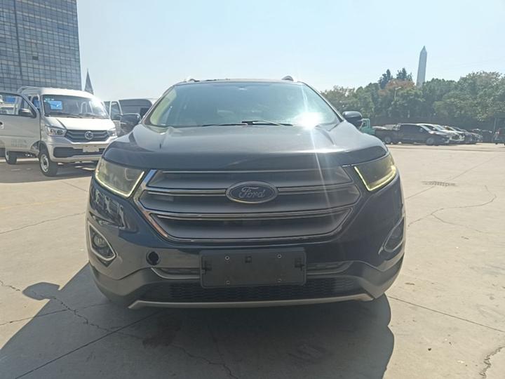 Edge 2016 EcoBoost 245 RWD 5-Seater photo 2