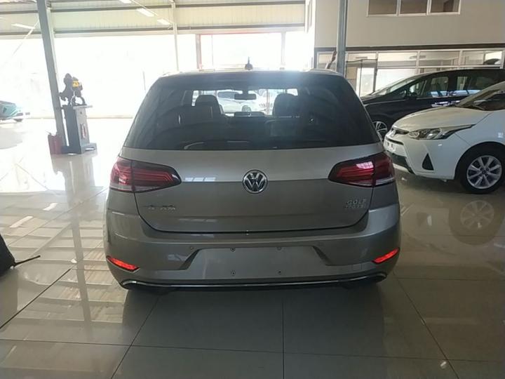 Golf 2020 280TSI DSG Comfort photo 3