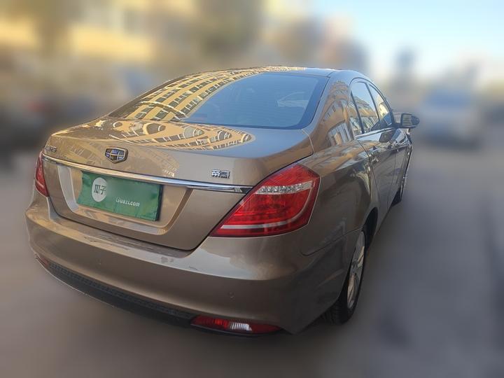Emgrand 2016 Sedan 1.5L MT photo 6