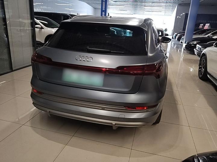 e-tron 2021 50 quattro photo 4