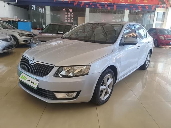 Octavia 2015 1.6L AT