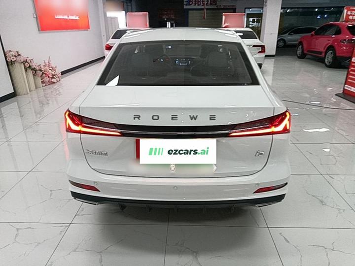 i5 2023 1.5L CVT Luxury photo 3