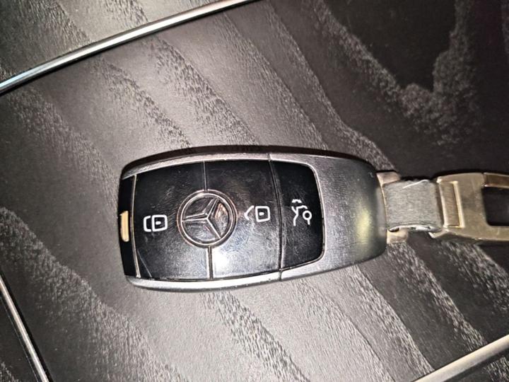 E-Class Imported 2018 E 200 Coupe photo 8